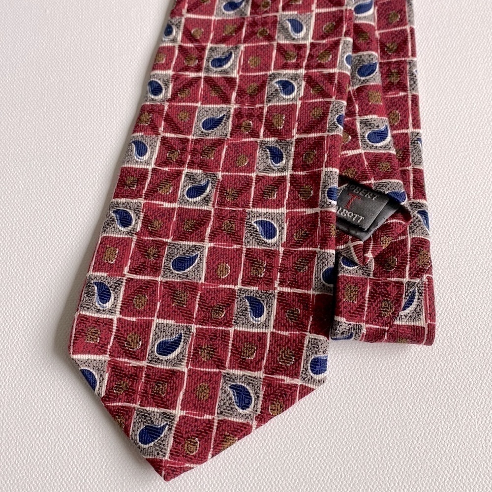 Vintage Robert Talbott Hand Sewn Silk paisley Neck Tie